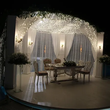 Konvoy & The Country Club * سفيريهيسار