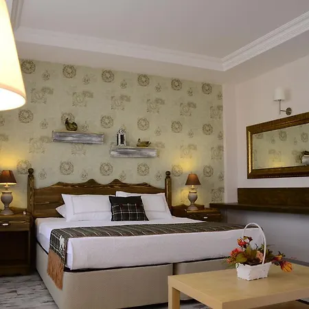 Konvoy & The Country Club منزل ريفي