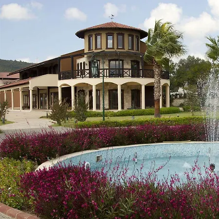 Konvoy & The Country Club *
