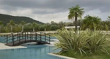 منزل ريفي Konvoy & The Country Club