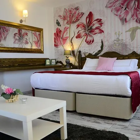 Konvoy & The Country Club Kır Evi *